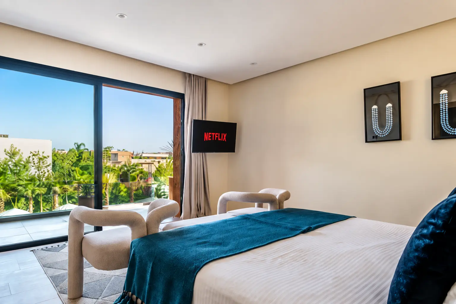 Deuxième vue de la chambre bleue